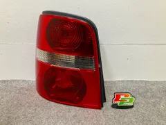 新品!トゥーラン 1T系 2004~ 純正 左 テールランプ/ライト/レンズ ハロゲン HELLA 1T0 945 257 1T0 945 095 G フォルクスワーゲン(148897)のサムネイル