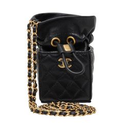 CHANEL シャネル ミニショルダーバッグ マトラッセ キャビアスキン