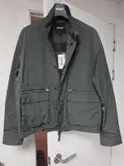 新品 Allegri(アレグリ) スタンカラ―シェルパーカ アウター グレイッシュカーキ 50(105)のサムネイル