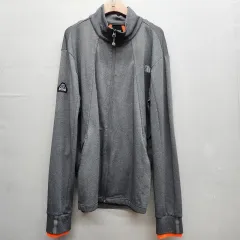 THE NORTH FACE ザノースフェイス マウンテン 애슬레틱 機能性 ジャージ 100(L XL)のサムネイル
