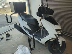 ジャイロX対応 原付二種、原付スクーター用のサーフボードキャリア