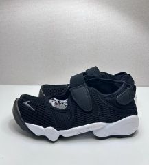 極美品】NIKE エア リフト ブリーズ ドット 25cm 限定モデル - メルカリ