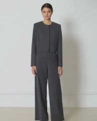 極美品】PLST セットアップ 桐谷美玲着用モデル ノーカラー - メルカリ