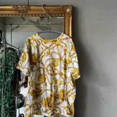 @ トリイユキ YUKITORII 花柄 総柄 ブラウス シャツ Ｔシャツ　ペイズリー　半袖　カットソー お呼ばれ　デート　オフィスカジュアル　食事会のサムネイル