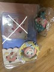 スパイファミリー 缶バッジ アーニャ ピーナッツ - メルカリ