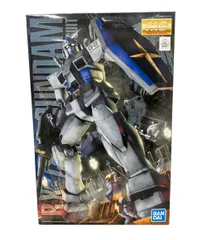 バンダイ 機動戦士ガンダム MG 1/100 地球連邦軍 白兵戦用モビルスーツ RX-78-3 G-3ガンダム Ver.2.0 プラモデルのサムネイル
