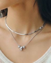 IOSSELLIANI Pearl ロングネックレス イオッセリアーニ 箱付 - メルカリ