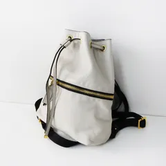 マルニ MARNI レザー巾着バッグ＼ライトベージュ ブラック バイカラー リュック ミニ 【2400014988284】のサムネイル