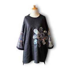 美品✨TOKUKO ler VOL 長袖ワンピース ブラック 海の生き物 - メルカリ