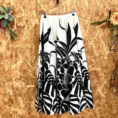 SG 5953 ALOHA STANDARDS スカート 白、ブラック