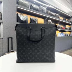 極美品✨ヴィトン モノグラムトリヨン サックプラ M21866 ブラック