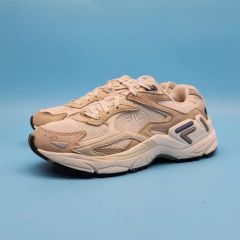 FILA infinito ベージュ パープル 26.5cm 厚底スニーカー - メルカリ