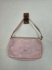 味ごのみさま 新品 フェラガモ レザーベルトビジュー クリスタル