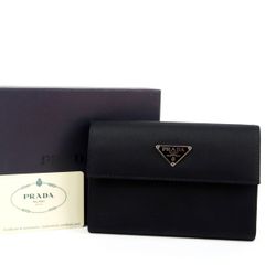 未使用級 箱付き PRADA プラダ 三つ折り財布 ナイロン 三角プレート 黒