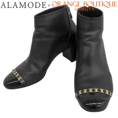 Salvatore Ferragamo(フェラガモ) ヴァラチェーン ショートブーツ ブーツ アパレル 靴 シューズ 6 レザー ブラック黒 ゴールド金具 レディース 40802194311【中古】【アラモード】のサムネイル