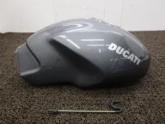 ドカティ モンスター400 ガソリンタンク □B6833！ZDMM407AA4B 【 ZDM400A2 】 DUCATI 動画有 M400 MONSTER FI インジェクションのサムネイル