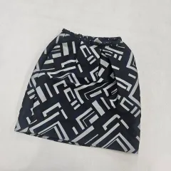 38 MAX MARA マックスマーラ 幾何学 パータン ミニスカートのサムネイル