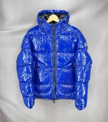 ★ HERNO ヘルノ ダウンジャケット P1001079U-12220-9243 サイズ52 ブルー 冬のサムネイル