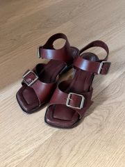 極美品】エルメス エルベ 60 サンダル ルージュH 23cm - メルカリ