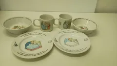 WEDGWOOD ピーターラビット 食器セット 6点 マグカップ2個 ボウル2個 プレート2枚 ウェッジウッド 西洋磁器 イギリスのサムネイル
