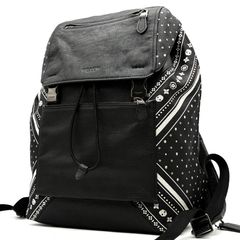 Givenchy スタッズ バックパック リュック リカルドティッシュ - メルカリ