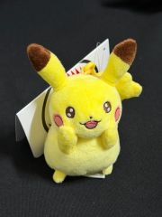 初代 おねむりピカチュウ ぬいぐるみ ポケモンセンター - メルカリ