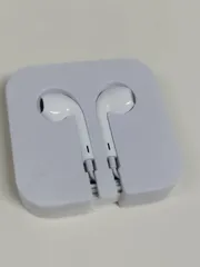 【未使用】Apple EarPods 有線イヤホン/3.5mmプラグ（純正）