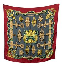 HERMES エルメス ツイリー Cheval Phoenix 馬と不死鳥 中古 - メルカリ