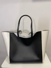 FURLA フルラ ハンドバッグ 大きめ マチ広 バイカラー レザー 通勤 通学