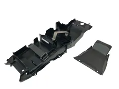 HONDA　CBR250R　MC41　後期　リアインナフェンダー　セット　割れ欠け無し　交換　補修にも（中古）2909-N3152のサムネイル