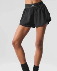 alo yoga ミニスカート ショートパンツ ブラック サイズXXS新品未使用