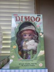 DIMOO アクションフィギュア Raincoat Cat - メルカリ