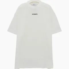 VETEMENTS ヴェトモン ロゴ プリント Tシャツのサムネイル