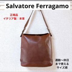Ferragamo フェラガモ ショルダーバッグ 本革 イタリア製 ブラウン 