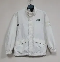 THE NORTH FACE ザノースフェイス キッズ ウィンドブレーカー アウター 140