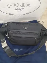 PRADA プラダ ベルトバッグのサムネイル
