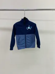 ジョーダン キッズ ジャンプマン ジップアップ ジャケット ネイビー ブルー (110-120 サイズ)のサムネイル