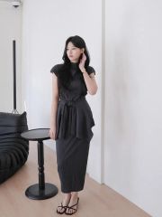 神崎恵 着用 drawer フリル スカート 試着のみ 36サイズ - メルカリ