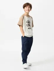 UNIQLO ユニクロ キッズ ウルトラストレッチ アクティブ ジョガーパンツ ネイビー 130サイズ