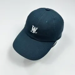 WOOALONG ウアロン シグネチャー 刺繍 ロゴ ベースボールキャップのサムネイル
