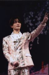 SnowMan 23年滝沢歌舞伎ZERO FINAL 渡辺翔太 大判)公式写真*1枚 - メルカリ
