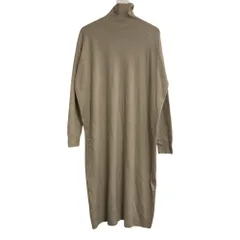 美品 MUSE ミューズ ウール100％ ロングニットワンピース ベージュ レディース 古着 中古 USEDのサムネイル