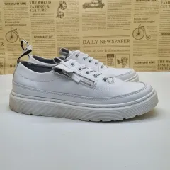 DR. MARTENS ドクターマーチン ダンテ 白 スニーカー 39 250のサムネイル