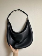 即購入歓迎】ガストンルーガ 数量限定販売 ミラバック ブラック - メルカリ
