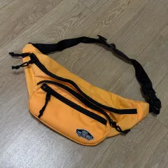 VANS ヴァンズ ヒップバッグのサムネイル