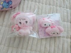 サンリオ マロンクリーム ストラップチャーム もこもこヘアバンド 2点セット サンリオ マロンクリーム ストラップチャーム もこもこヘアバンド 2点