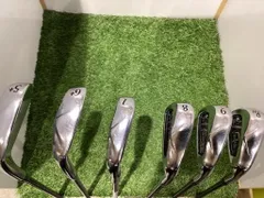 【中古】 ルーツゴルフ(旧ゴーセン) ROOTS AerMet Infini 6S アイアンセット IR AerMet Infini(アイアン) (フレックスSR) メンズ 男性用 右利き 右用 Cランク ゴルフクラブのサムネイル