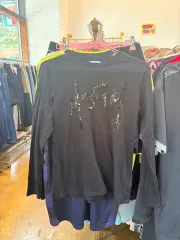 MSGM スパンコール コメント ブラック 長袖 Tシャツのサムネイル