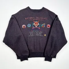 (M) 90s デサント ジャパン オールドスクール ヴィンテージ Tシャツ PURPLEのサムネイル