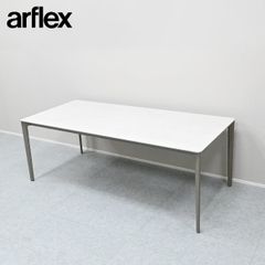美品】 HALO STONYHURST SMALL COFFEE TABLE - メルカリ